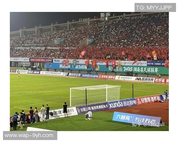 足球传奇无限金钱版带你体验无与伦比的足球盛宴与无限可能的精彩人生